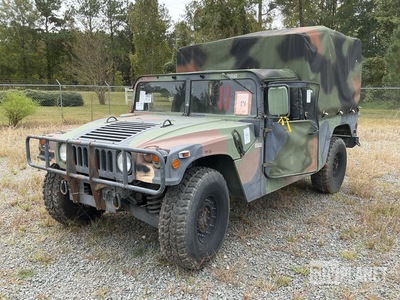 2004 AM General M1097A2 HMMWV 2 Door Soft Top w/Truck Body