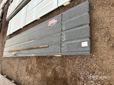 Quantity of (30) Grey Metal Roof Panels 16 Ft X 3 Ft Varios otros (Unused)
