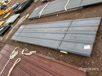 Quantity of (70) Grey Metal Roof Panels 12 Ft X 3 Ft Varios otros (Unused)
