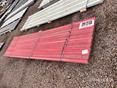 Quantity of (30) Red Polycarbonate Roof Panel 12 Ft X 3 Ft Varios otros (Unused)