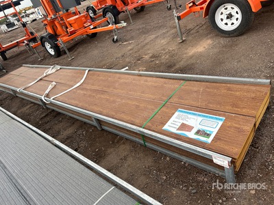 Quantity of (20) Wood Grain Polyurethane Insulated Metal Wall Panels 15 in x 19 ft 7 in Varios otros