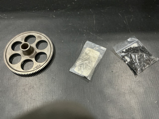 (2) Spur Gears, (221) Blind Rivets & Assorted Items
