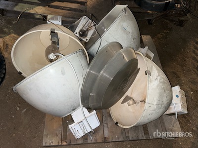 Quantity of (5) Yard lights Lighting Fixtures