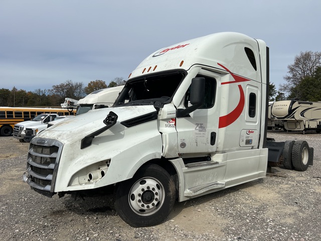 2021 Freightliner Cascadia 126 6x4 T/A Sleeper Truck Tractor (Inoperable)