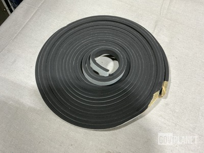 (32) R0037103 Neoprene Strips