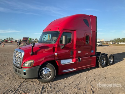 2016 Freightliner Cascadia 125 6x4 T/A Sleeper Truck Tractor