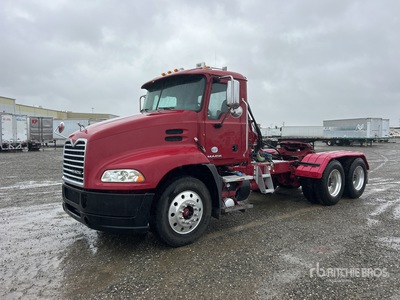 2014 Mack CXU613 6x4 Tracteur Routier