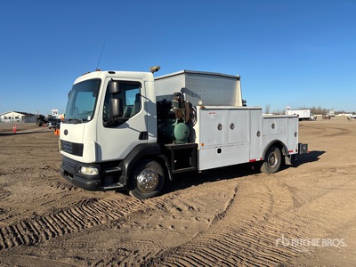 2008 Peterbilt K300 4x2 Servicewagen