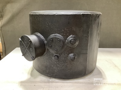 (4) Riverside Tanks C1612008 Fuel Tanks