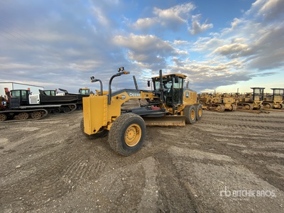 2021 John Deere 872GP Motor Grader