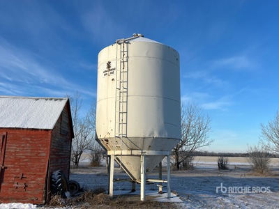 Wheatland +/- 2000 bu 3 Ring Fertilizer Hopper Trémie à grains