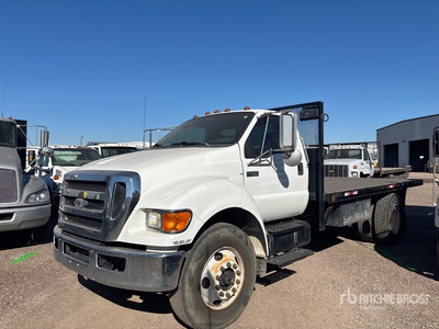 2011 Ford F-650 4x2 Platte vrachtwagen