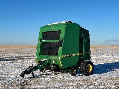 1997 John Deere 566 Round Baler