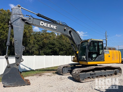 2019 John Deere 210G LC Tracked Excavator