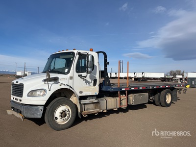2018 Freightliner M2106 4x2 Camion à ridelles
