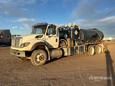 2014 International WorkStar 7600 6x4 Heißöl-Lkw