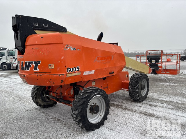 ELEVADOR TELESCóPICO 2014 JLG 4WD 600S
