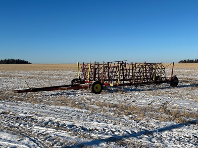 Farm King 36 ft Mid Diamond Harrow