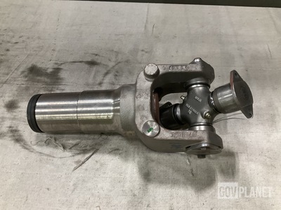 (6) Meritor 17NS40120AK Slip Yoke Assemblies