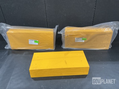 (48) Critical Solutions International PE1852 Pine Wood Frame Support Blocks