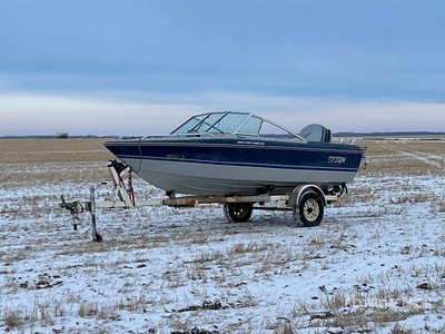 Edson Magnum 16 Ft Boat Bateau de pêche