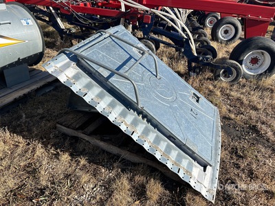 Wide core bin door and shoot Różne Obsługa ziarna