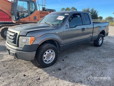 2011 Ford F-150 XL 4x4 Extended Cab Pickup