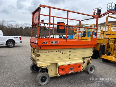 2016 JLG 3246ES Electric Scissor Lift