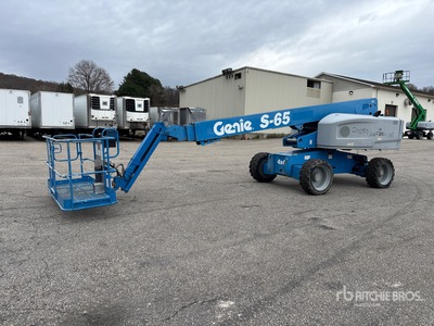 2014 Genie S-65 4WD Diesel رافعة تليسكوبية بذراع تطويل