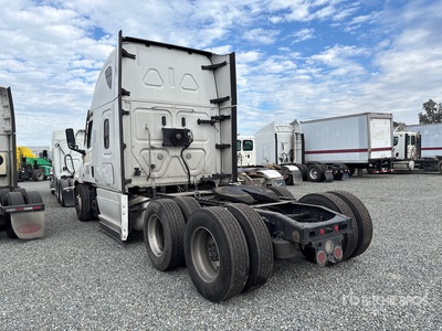 2023 Freightliner Cascadia 126 6x4 Ciągnik siodłowy T/A z kabiną sypialną