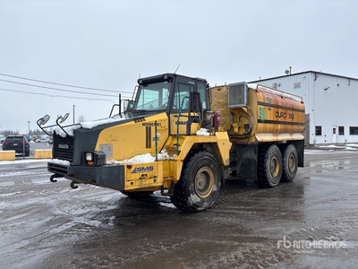 2008 Komatsu HM300-2 給水車