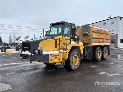 2008 Komatsu HM300-2 6000 gal 6x6 Articulated Water Truck