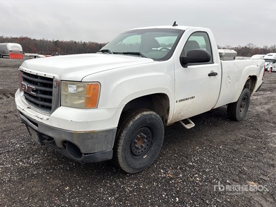 2007 GMC Sierra 2500HD 4x2 Pickup
