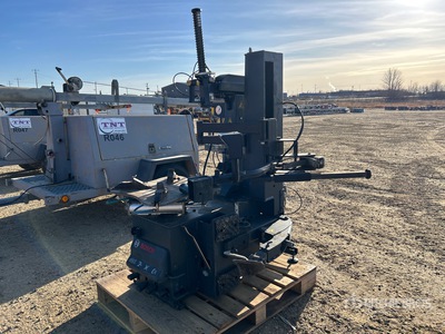 2012 Bosch TCE 320 Démonte-pneus