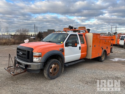 2010 Ford F-550 XL 4x2 Extended Cab Service Truck