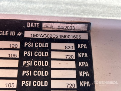 2004 Mack CV513 6x4 Mixer Truck