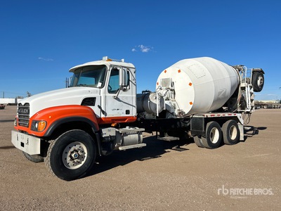 2004 Mack CV513 8x4 Mixer Truck