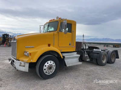 1992 Kenworth T800 6x4 T/A Day Cab Truck Tractor