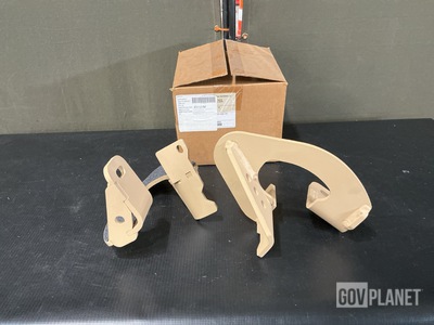 (9) Navistar Defense 3688780C1 Type Step Assemblies