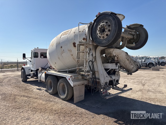 CAMIóN REVOLVEDOR 2004 KENWORTH MCNEILUS 10.5 CYD