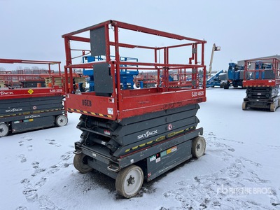 2014 Skyjack SJIII4626 Electric Scissor Lift