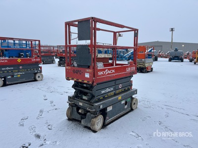 2013 Skyjack SJIII3219 Electric シザーリフト