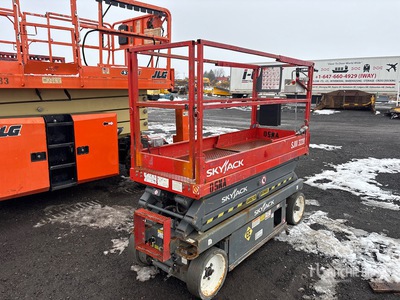 2014 Skyjack SJ3220 Electric Podnośnik nożycowy