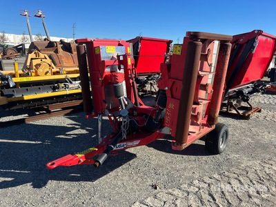 Trimax S2-320 10 ft 7 in Flex Wing Rotationsmäher