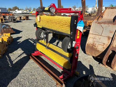 2022 Redexim Speed-Brush Electric Tow-Behind Soft Turf Brush Divers - Équipement pour l'entretien des terrrains de golfs