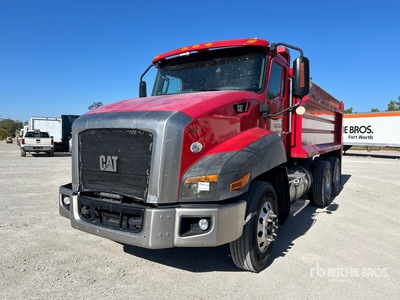2014 Cat CT660 6x4 T/A Camión dumper