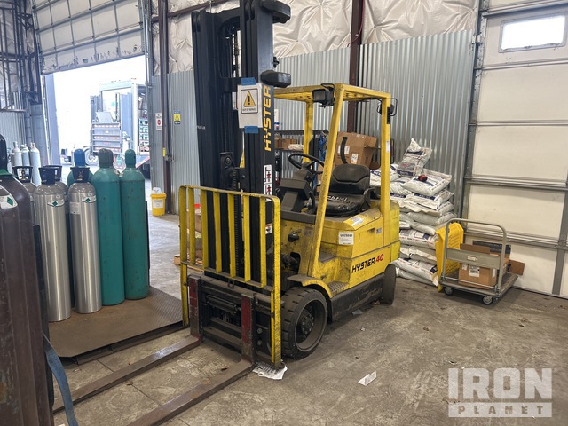 MONTACARGAS 1999 HYSTER S40XM