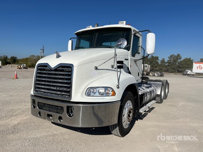 2014 Mack CXU613 6x4 T/A Day Cab Truck Tractor