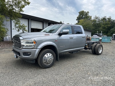 2022 Ram 5500 Laramie 4x4 Crew Cab Cabine et châssis