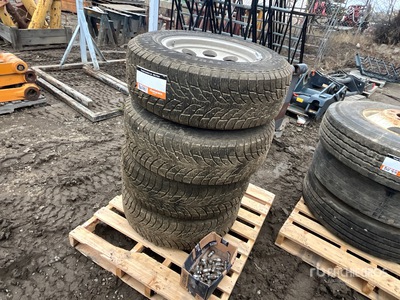 Quantity of (4) 2022 Nokian Hakkapelitta LT3 275/65R18 Studdable Winter Tires Tires